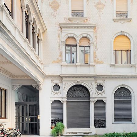 Easylife - Accogliente Monolocale In Via Torino, Posizione Perfetta Per Scoprire La Citta Apartamento Milão Exterior foto